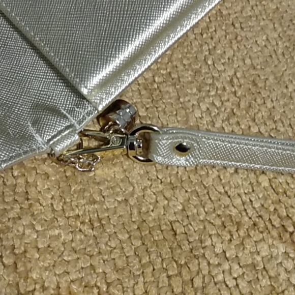 🥰🥰🥰 Free Phone case - Picture 5 of 5